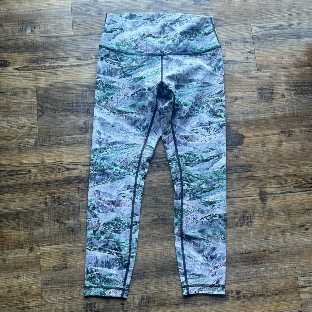 Lululemon Wunder Under High-Rise Tight 25" Springscape Multi Size 8